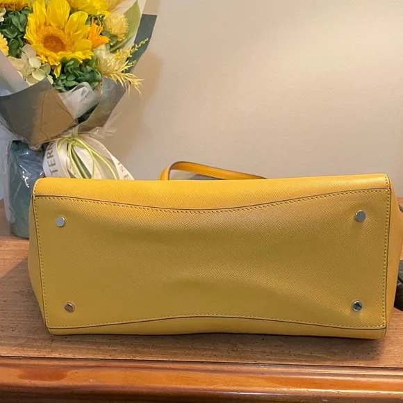 Kate Spade Sunny Yellow Tote (10.5 inches wide & 10 inches long). - Picture 6 of 6